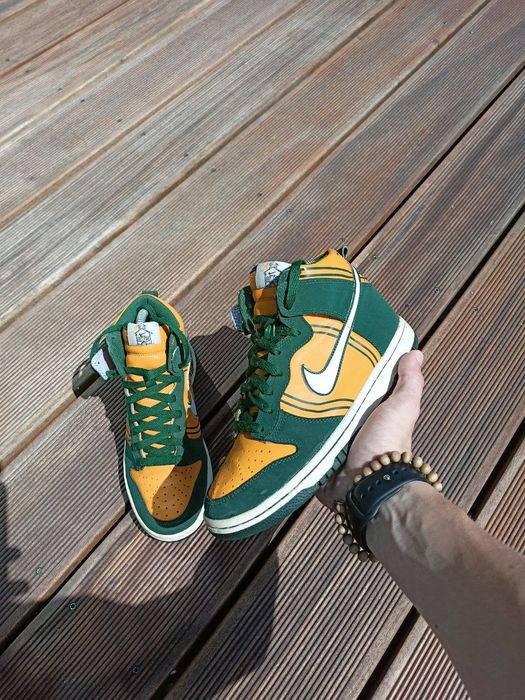 Nike hotsell crayola dunks