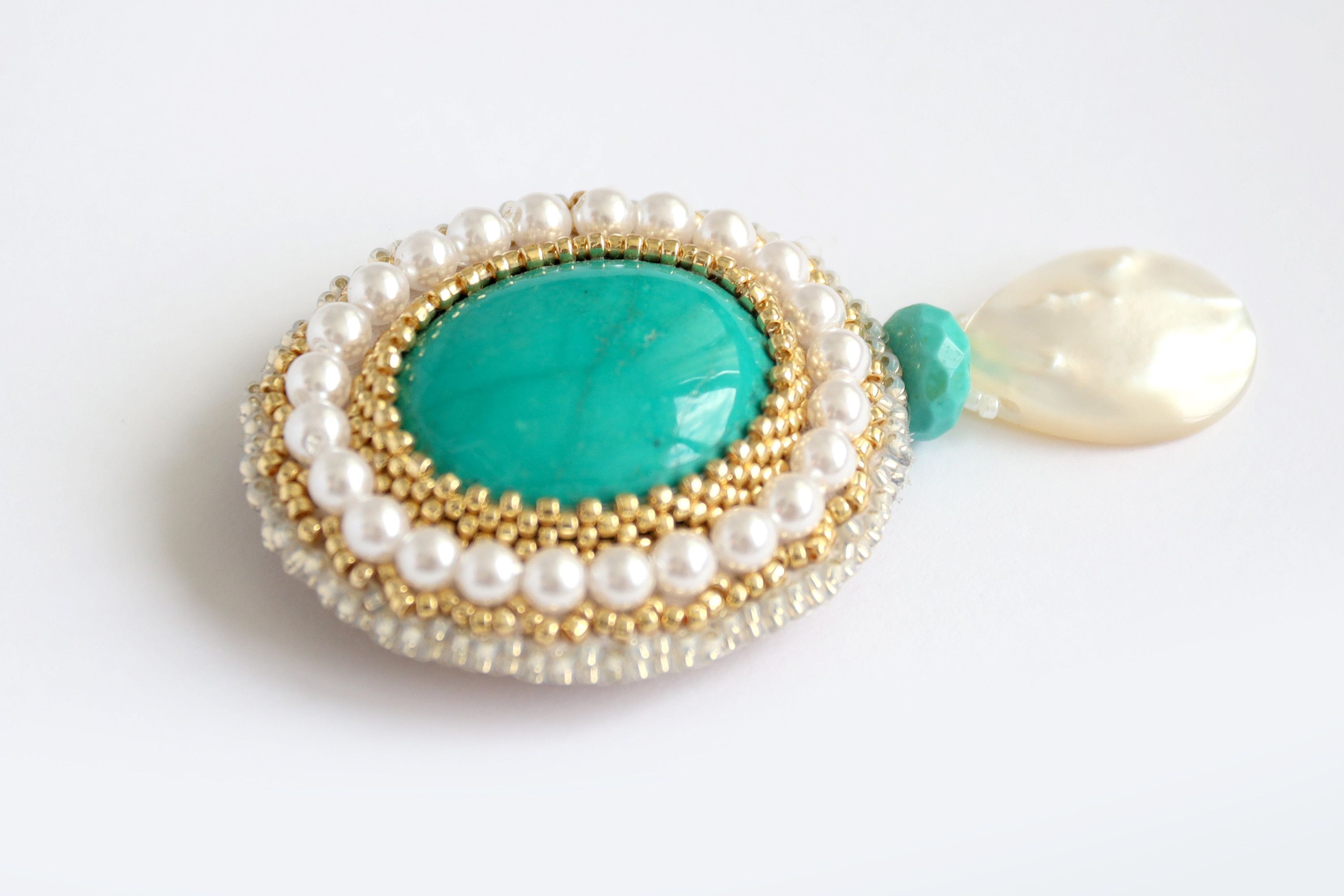 Other Pendant Brooch Turquoise Beaded Brooch Japanese Beads Size ONE SIZE - 3 Thumbnail