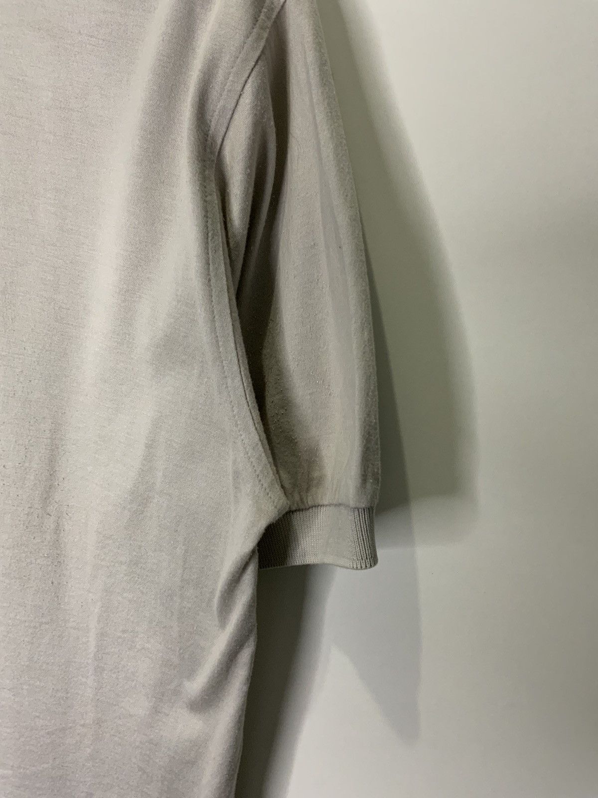 Vintage Vintage Yves Saint Lauren Ringer Tee Size US M / EU 48-50 / 2 - 9 Thumbnail