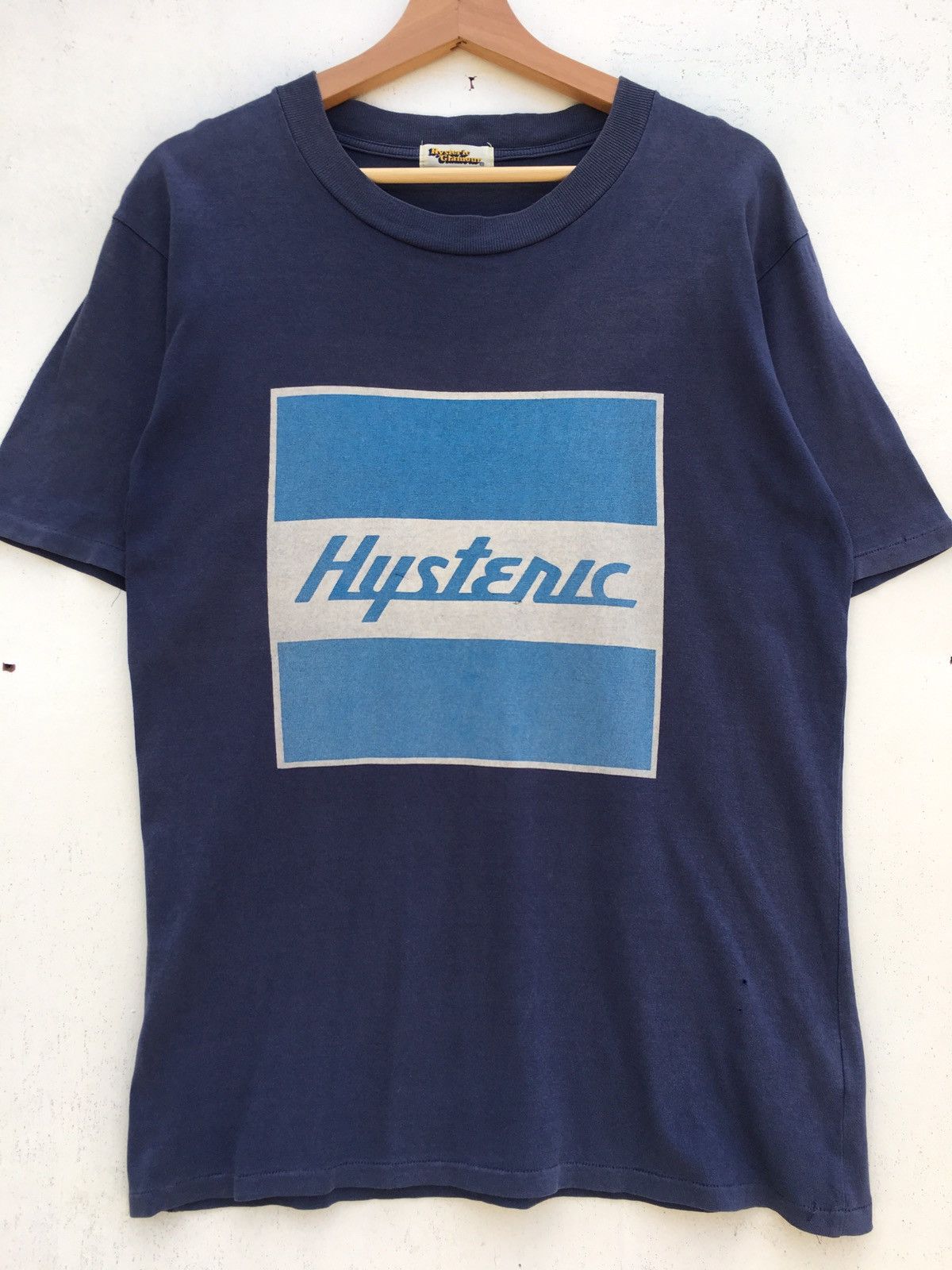 Hysteric Glamour Vintage 90s Hysteric Glamour Biglogo Spellout Tshirt Size US M / EU 48-50 / 2 - 5 Thumbnail