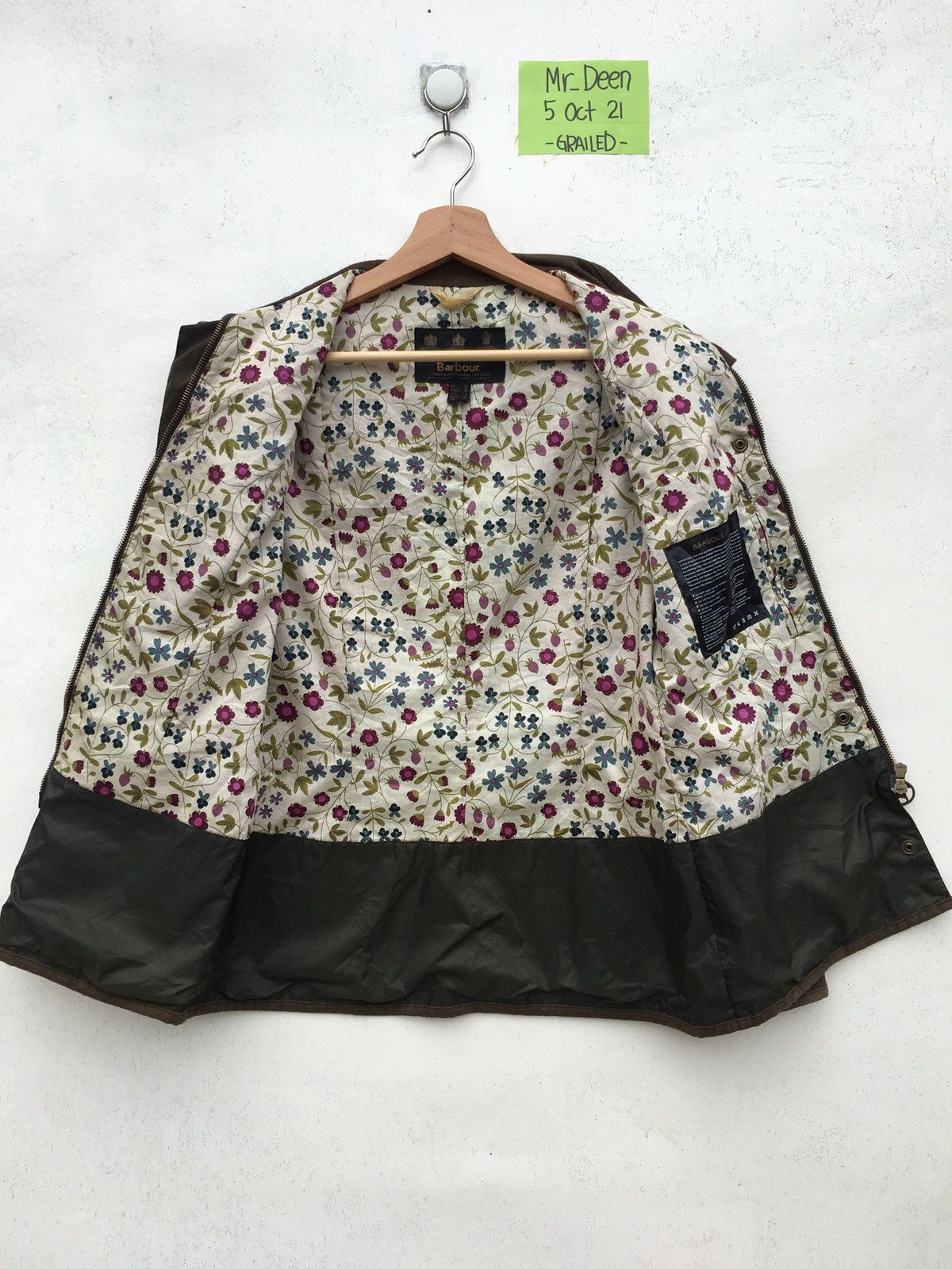 Barbour Rare Wax Barbour Jacket with Corduroy Collar Size US S / EU 44-46 / 1 - 8 Thumbnail
