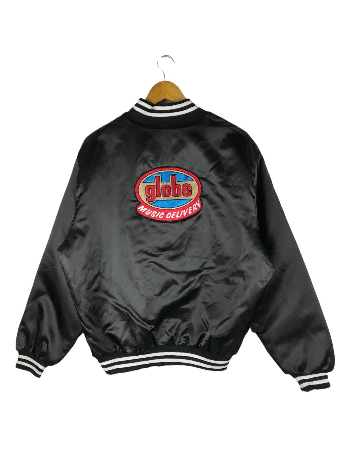 Globe × Vintage Globe Music Delivery Satin Varsity Jacket: Iconic Streetwear Size US L / EU 52-54 / 3 - 1 Thumbnail