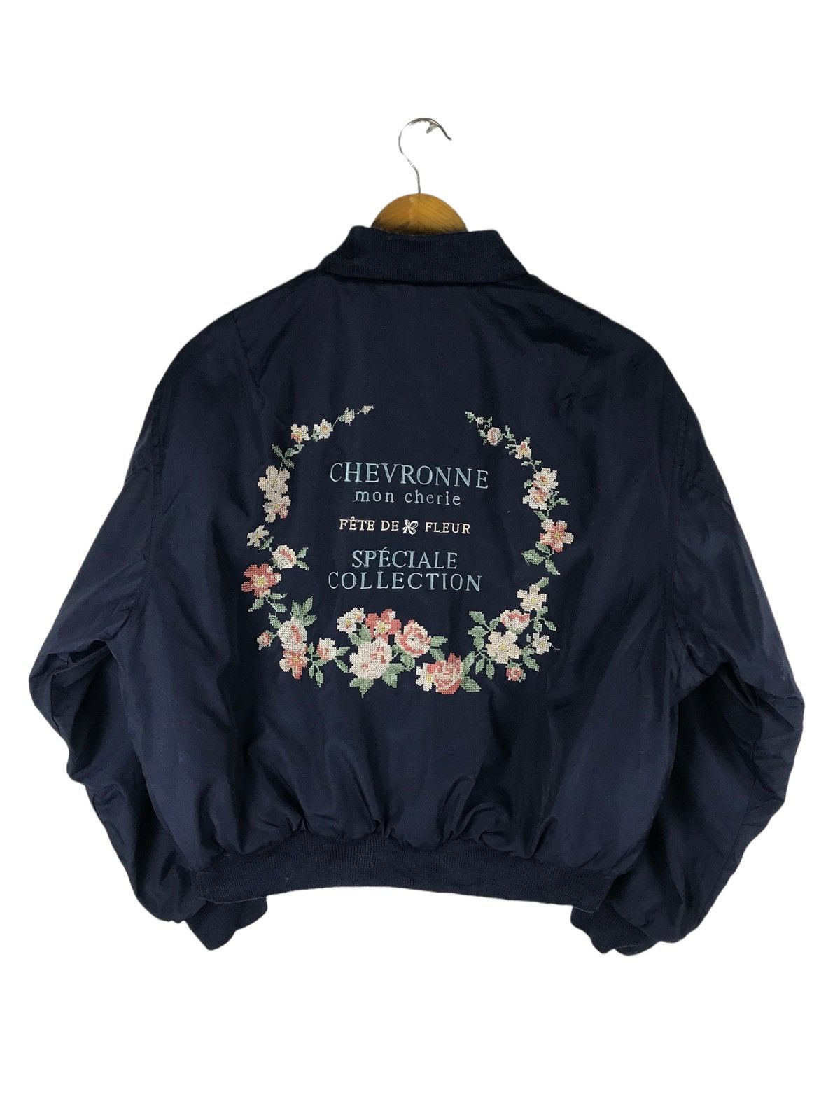 Japanese Brand Blood Stock “Chevronne Mon Cherie” Embroidered Floral Size US L / EU 52-54 / 3 - 1 Thumbnail