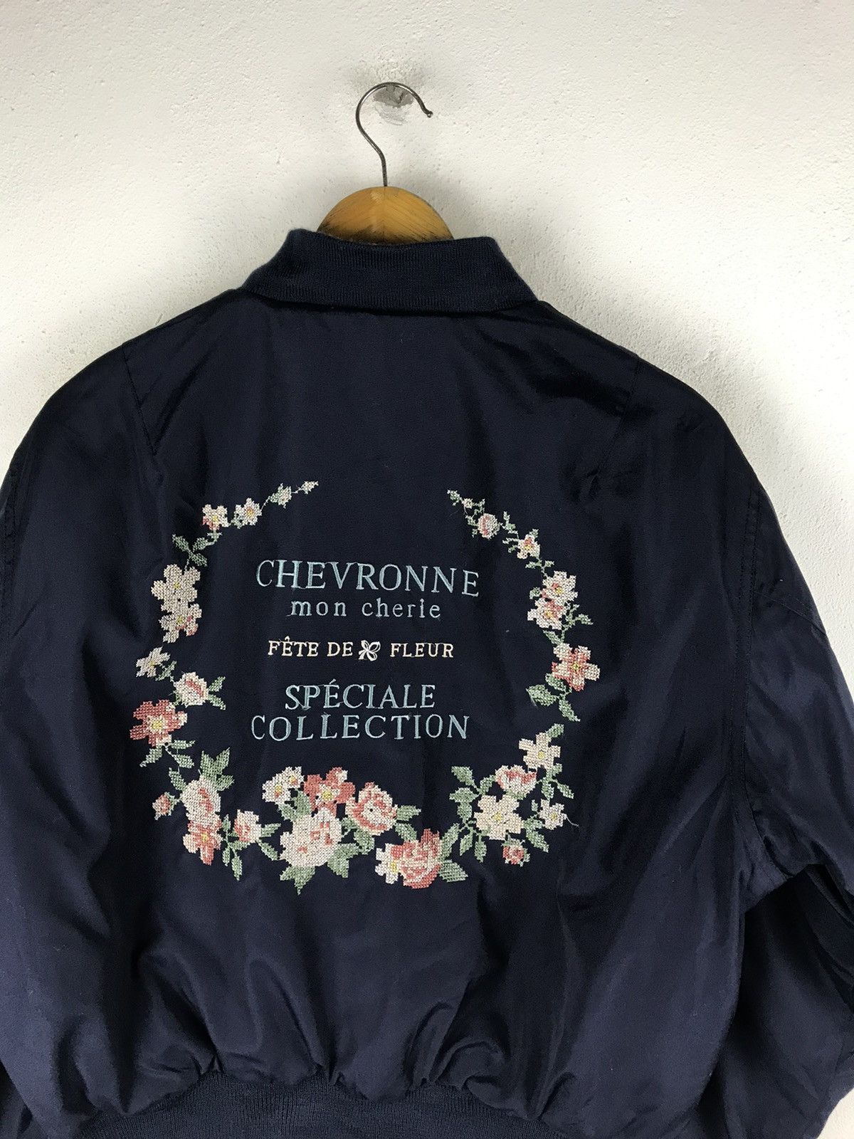 Japanese Brand Blood Stock “Chevronne Mon Cherie” Embroidered Floral Size US L / EU 52-54 / 3 - 5 Thumbnail