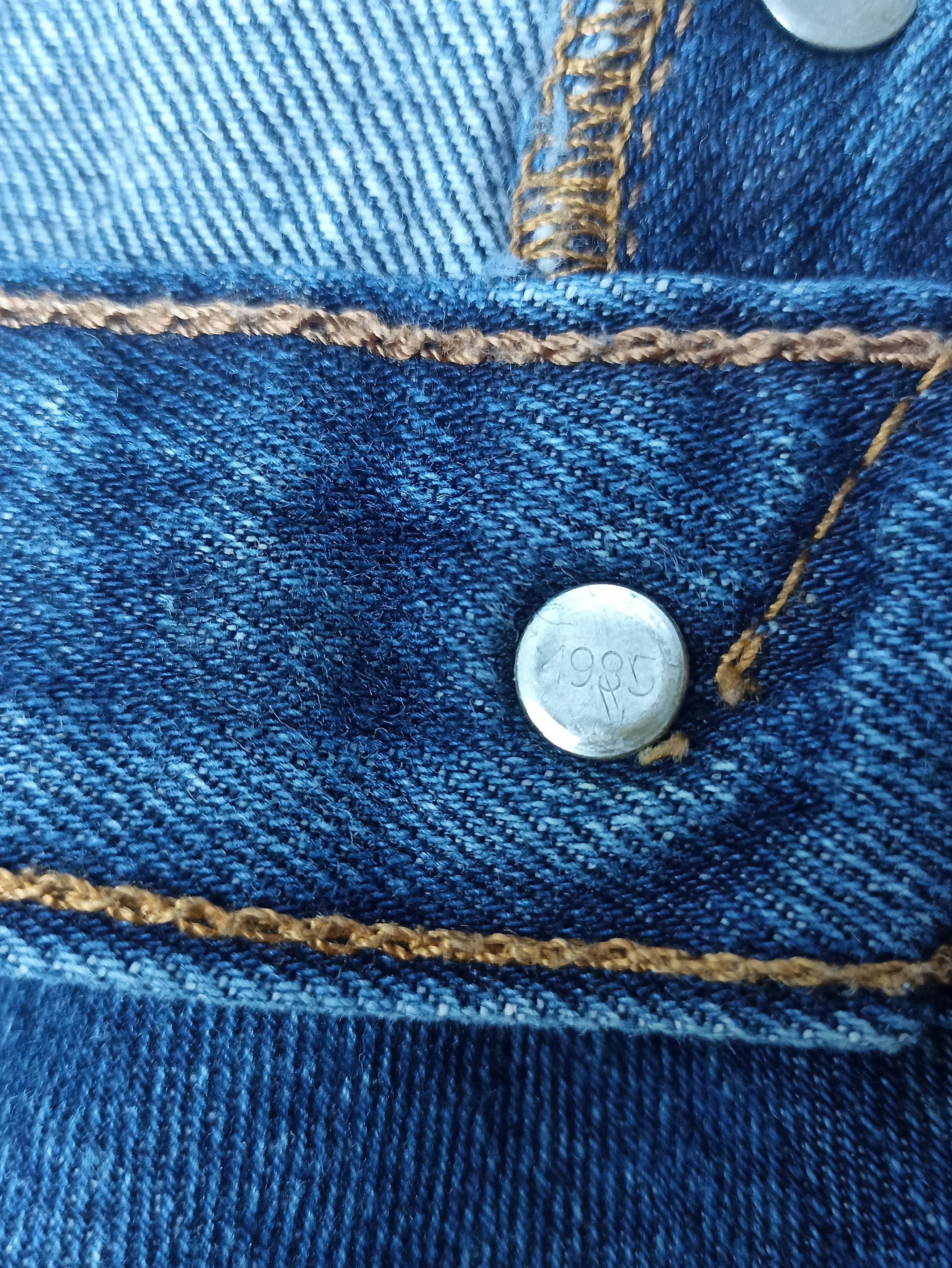 Jean × Levi's × Vintage Vintage Levis 501 Blue Jeans - J196 Size US 36 / EU 52 - 4 Thumbnail