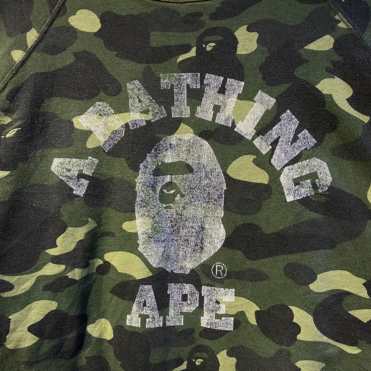 Bape × Vintage VERY RARE‼️A Bathing Ape College Camo Reversible Sweatshirt Size US L / EU 52-54 / 3 - 8 Thumbnail