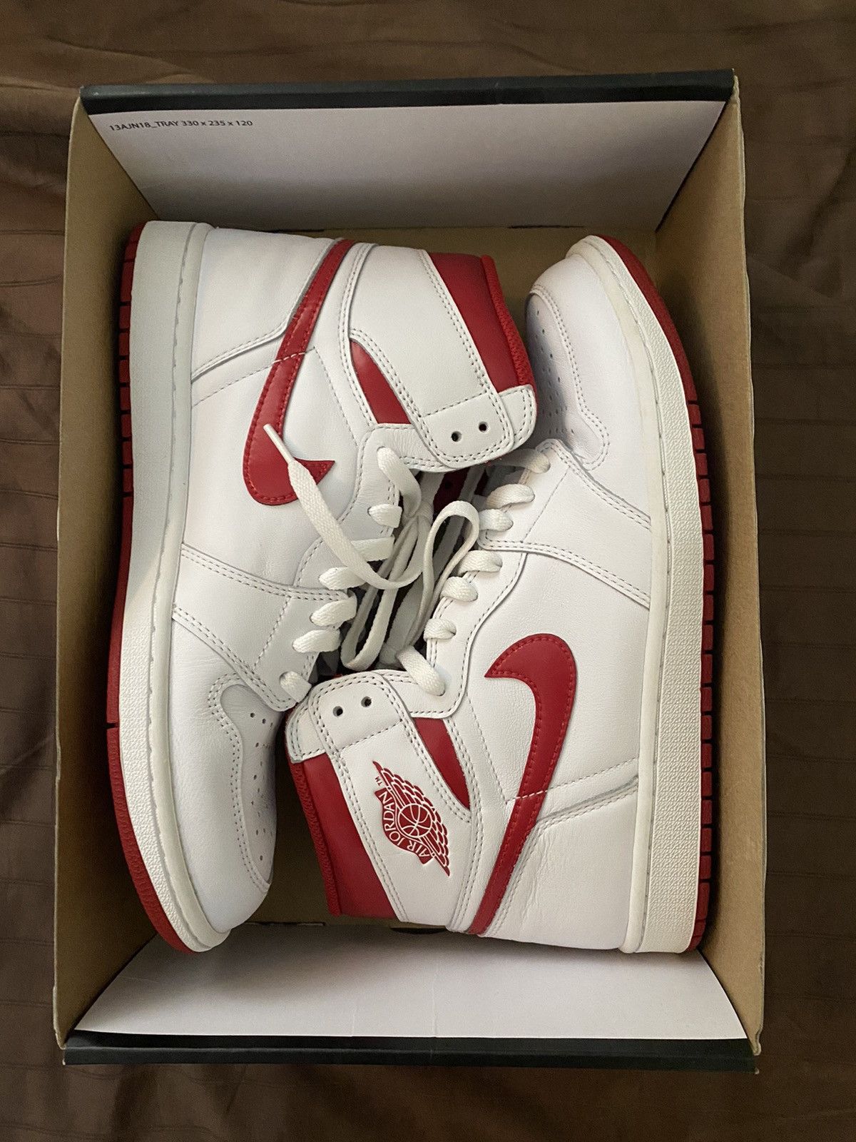 Air Jordan Retro High OG Metallic Red 2017