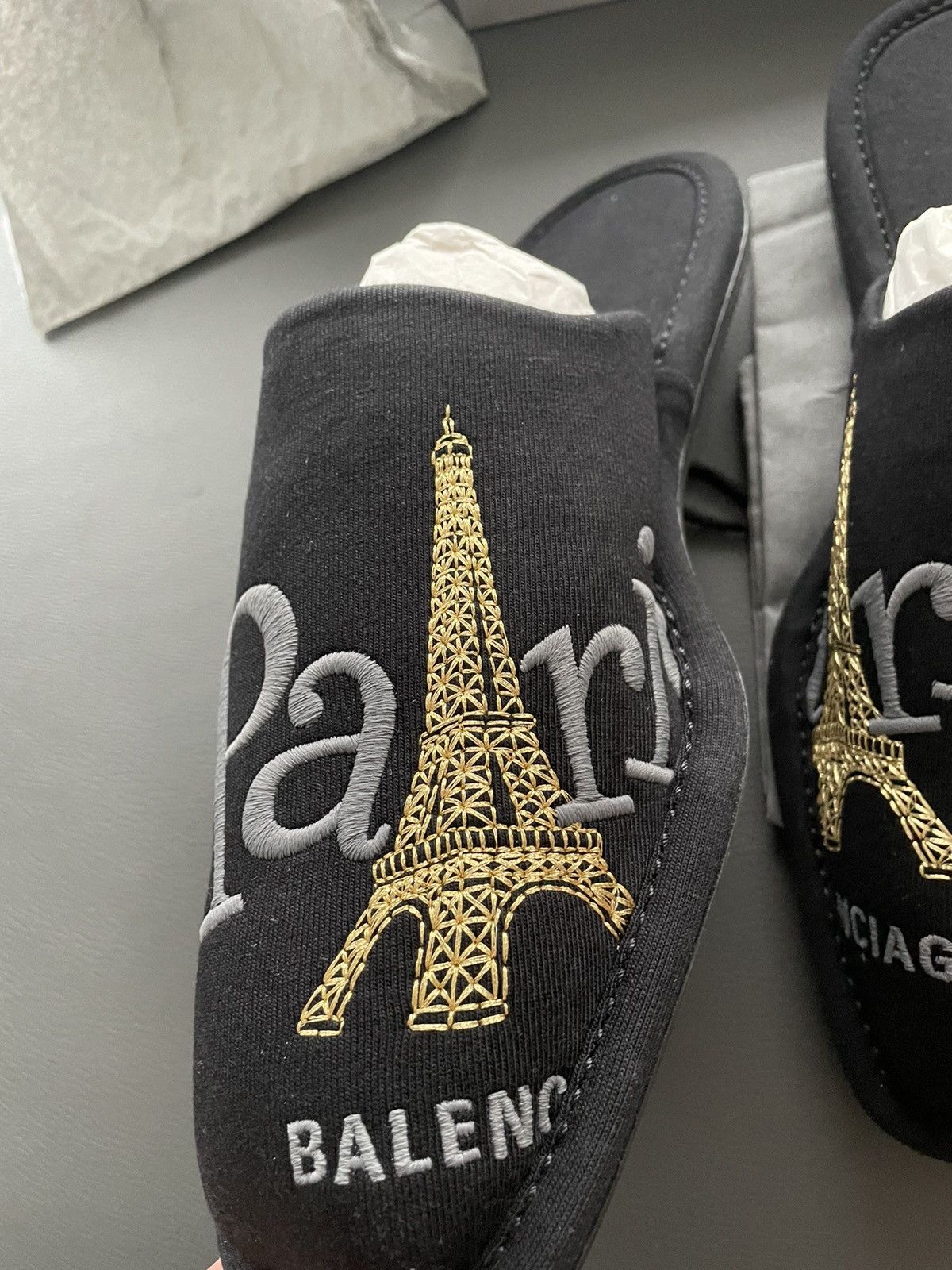 Balenciaga Runway Brand New Paris Eiffel Tower Balenciaga Logo Slipper Size US 7 / EU 40 - 8 Thumbnail