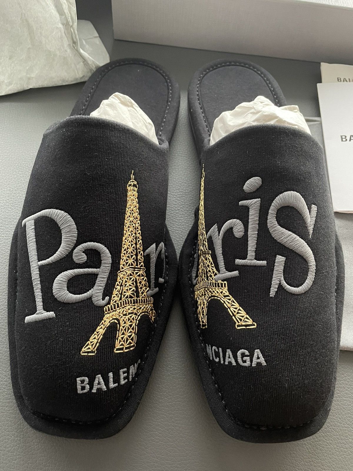 Balenciaga Runway Brand New Paris Eiffel Tower Balenciaga Logo Slipper Size US 7 / EU 40 - 3 Thumbnail