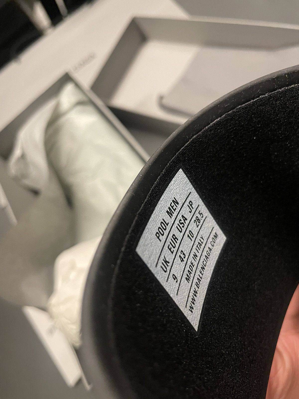Balenciaga NEW Rare Runway Limited Edition License BB Logo Pool Slides Size US 11 / EU 44 - 3 Thumbnail