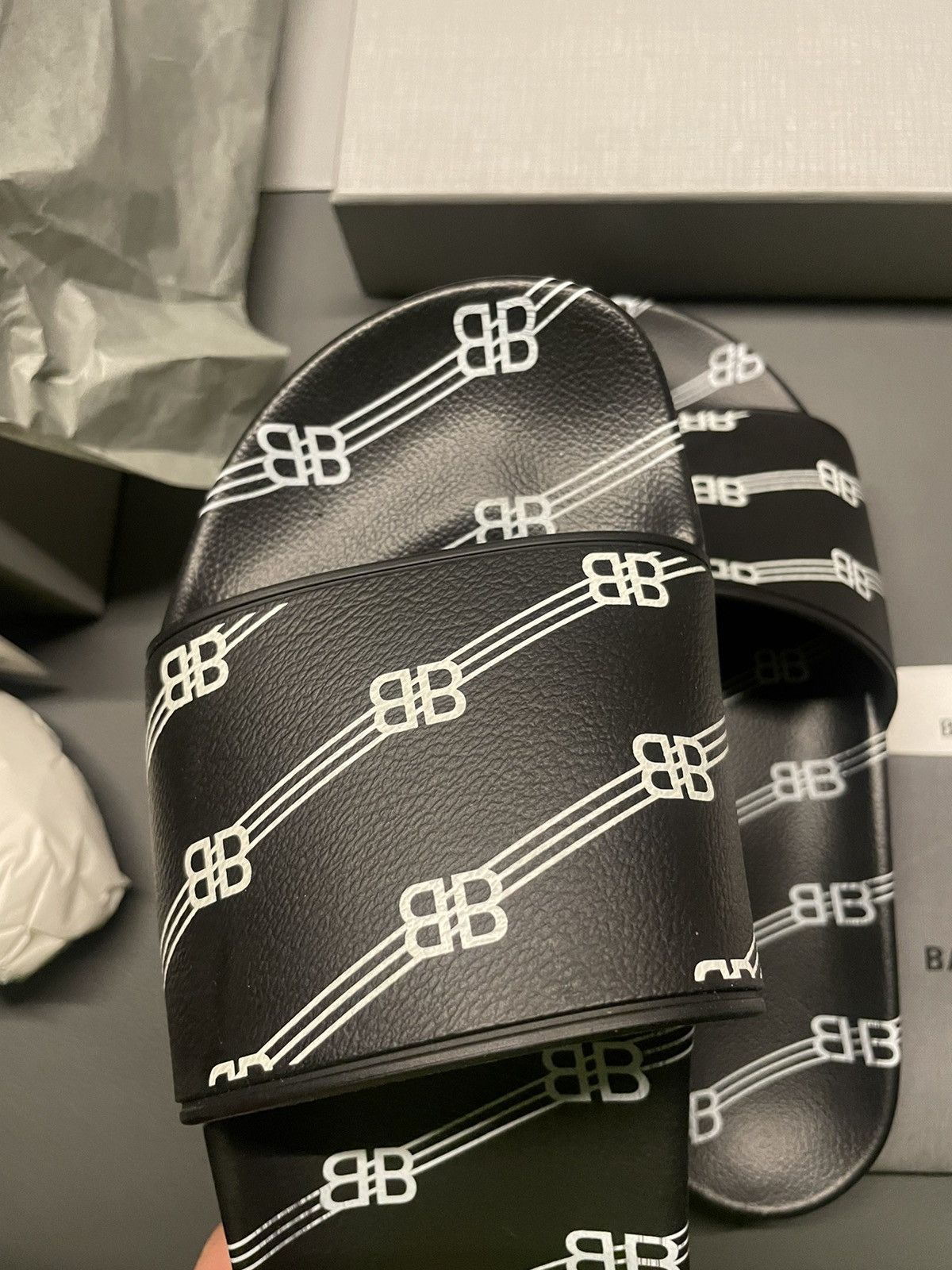 Balenciaga NEW Rare Runway Limited Edition License BB Logo Pool Slides Size US 11 / EU 44 - 11 Thumbnail