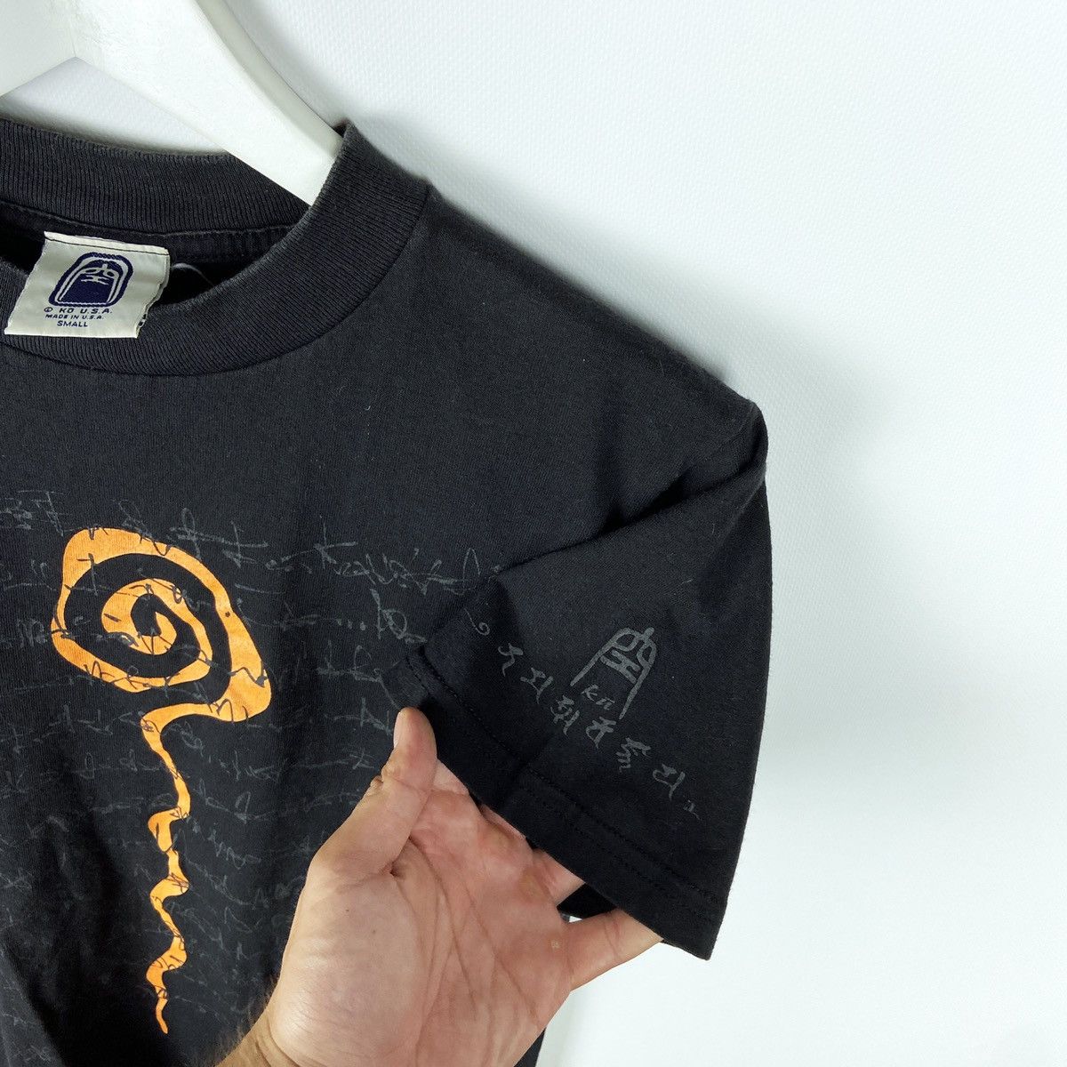 Vintage Vintage 90s Kū USA Hieroglyph Seal rare tee Japan style Size US S / EU 44-46 / 1 - 3 Thumbnail