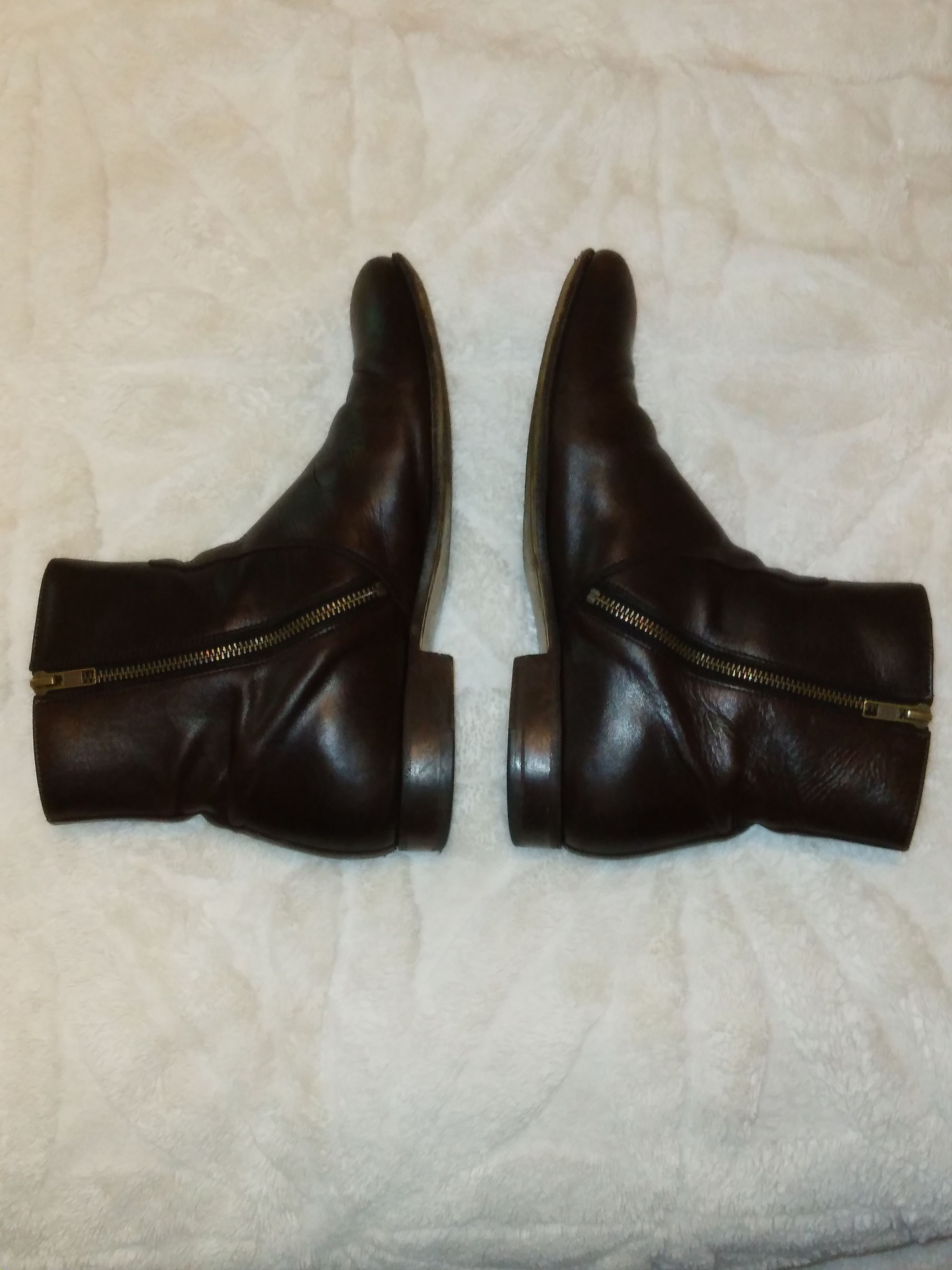 A.P.C. LEONARD ALL LEATHER ZIP CHELSEA BOOTS | Grailed