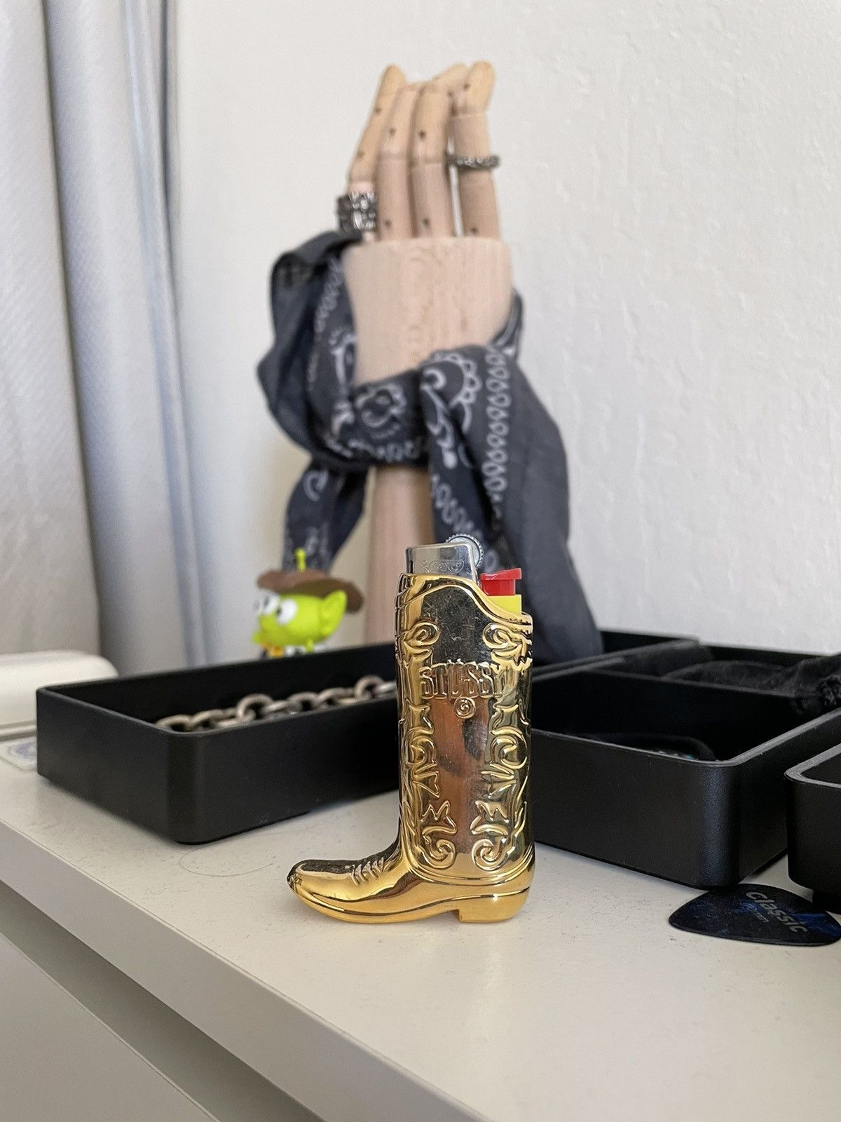 【STUSSY】L VENUS LIGHTER CASE Venus Lighter Case : r/stussy