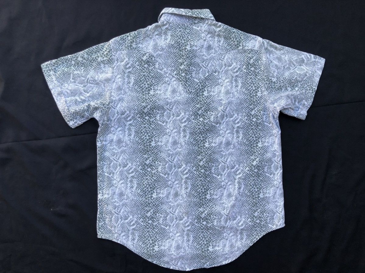 Vintage Vintage 90s B.B.H Label Japan Snake Scale Western Shirt Size US M / EU 48-50 / 2 - 2 Thumbnail