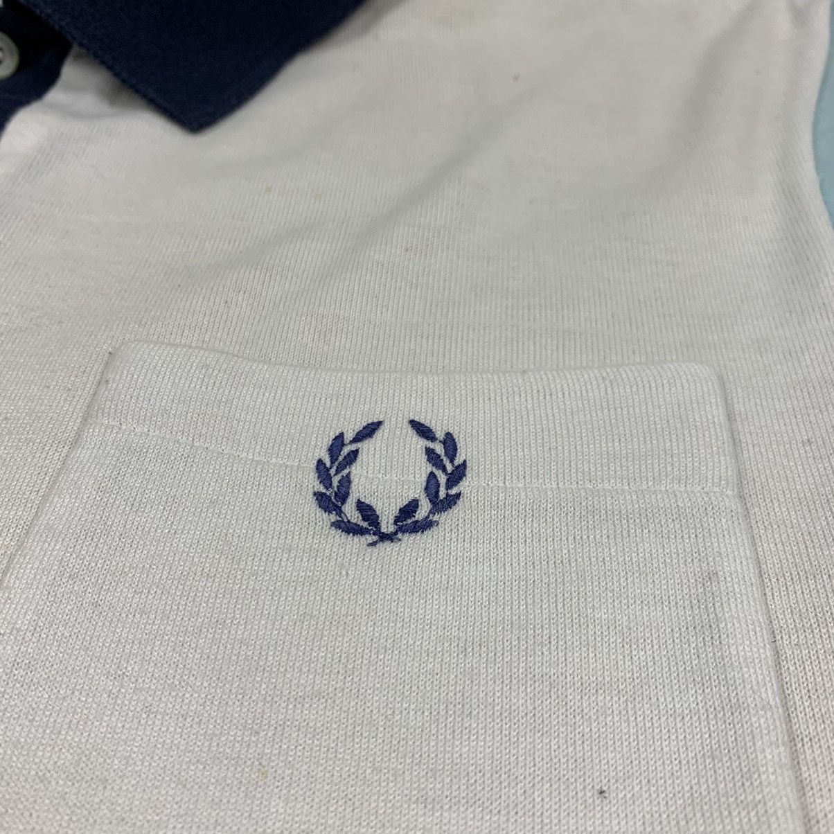 Fred Perry Vintage Fred Perry Sports Wear Collar Shirt Size US L / EU 52-54 / 3 - 7 Thumbnail