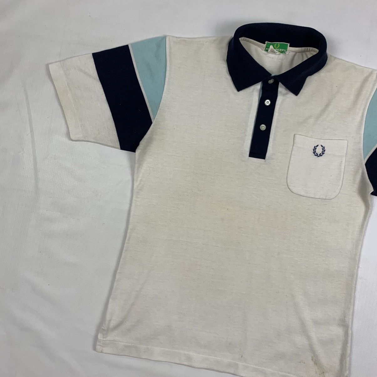 Fred Perry Vintage Fred Perry Sports Wear Collar Shirt Size US L / EU 52-54 / 3 - 2 Thumbnail