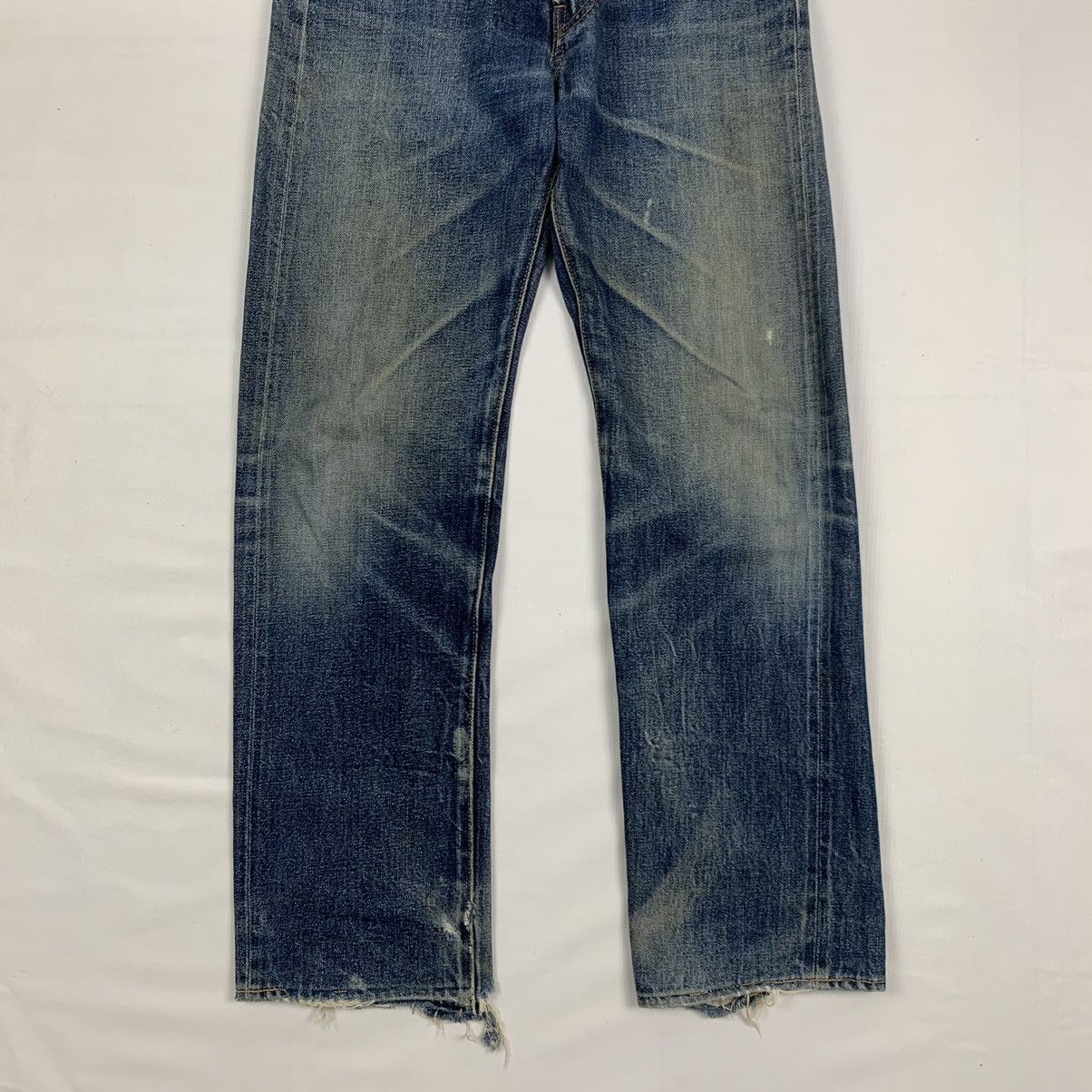 Levi's Vintage Distressed Levi’s Selvedge Denim Jeans Pants Size US 30 / EU 46 - 5 Thumbnail