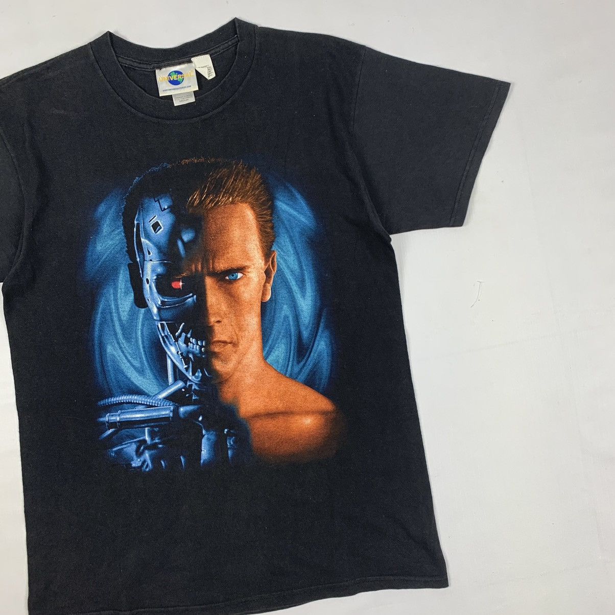 NANO universe Vintage The Terminator 2 Movie By Universal Studios Shirt Size US M / EU 48-50 / 2 - 3 Thumbnail