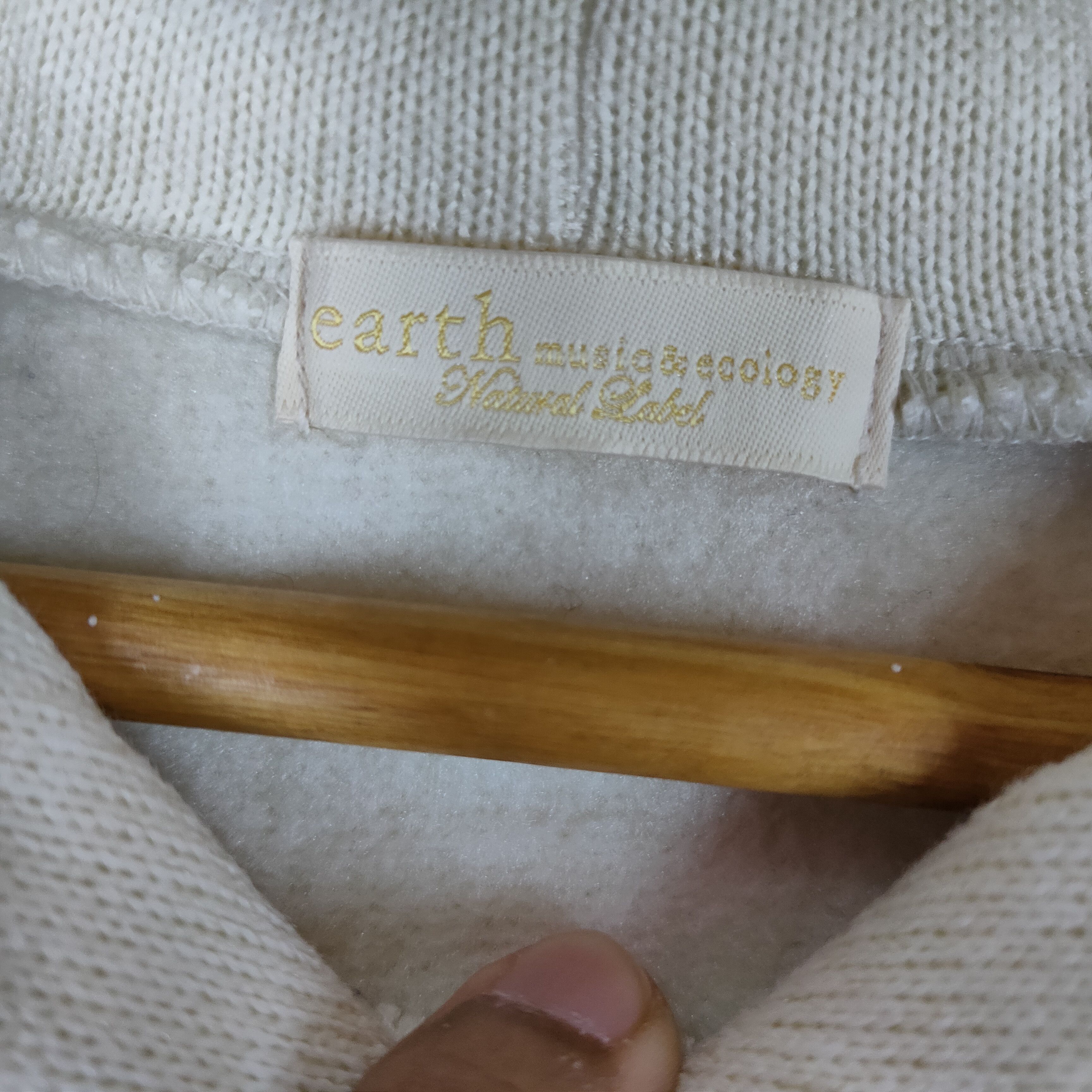 Other EDMONTON COLLEGE Big Printed M Size Cropped Sweatshirt Size US M / EU 48-50 / 2 - 4 Thumbnail