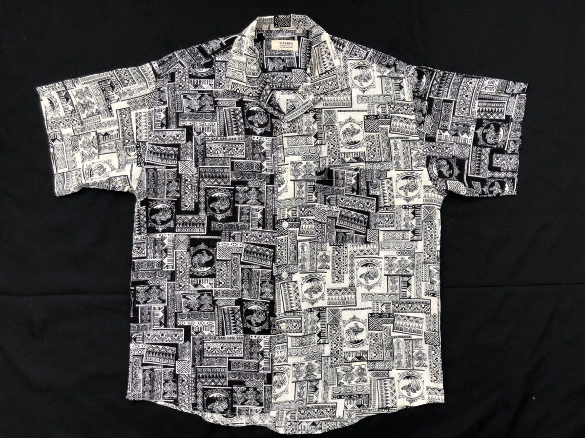 Vintage Vintage 90s Sciarpa Japan Crazy Pattern Silky Hawaiian Shirt Size US L / EU 52-54 / 3 - 5 Thumbnail