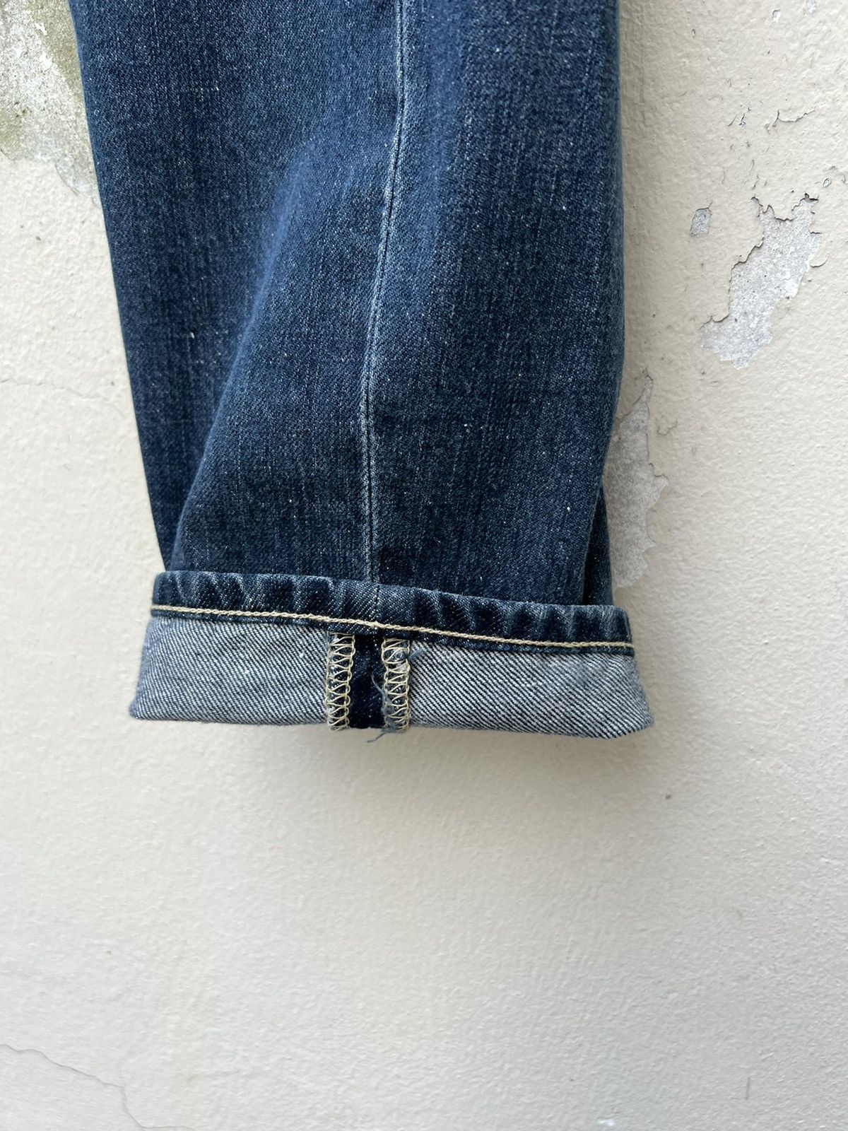 Levi's Vintage 2002 Levi’s Engineered Denim Slim Jeans Size US 29 - 10 Thumbnail