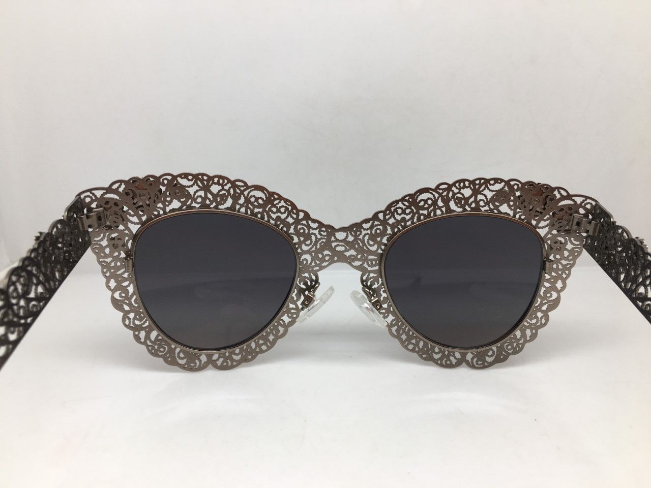 Vintage MOD ROCCOCO BAROQUE FLORALI FILIGREE RUNWAY SHOW SUNGLASSES Size ONE SIZE - 6 Thumbnail