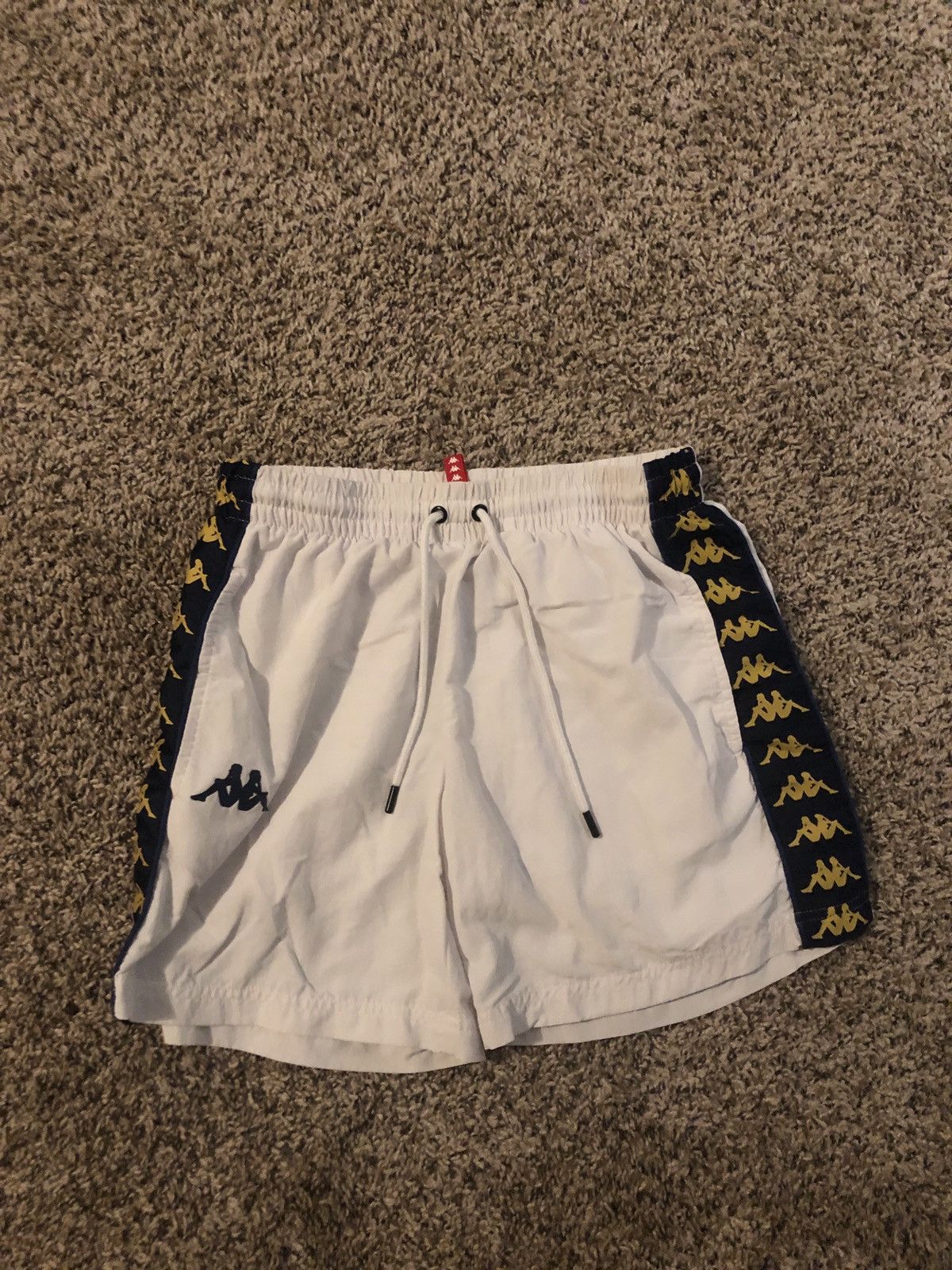 Kappa White Kappa shorts Size US 32 / EU 48 - 1 Thumbnail