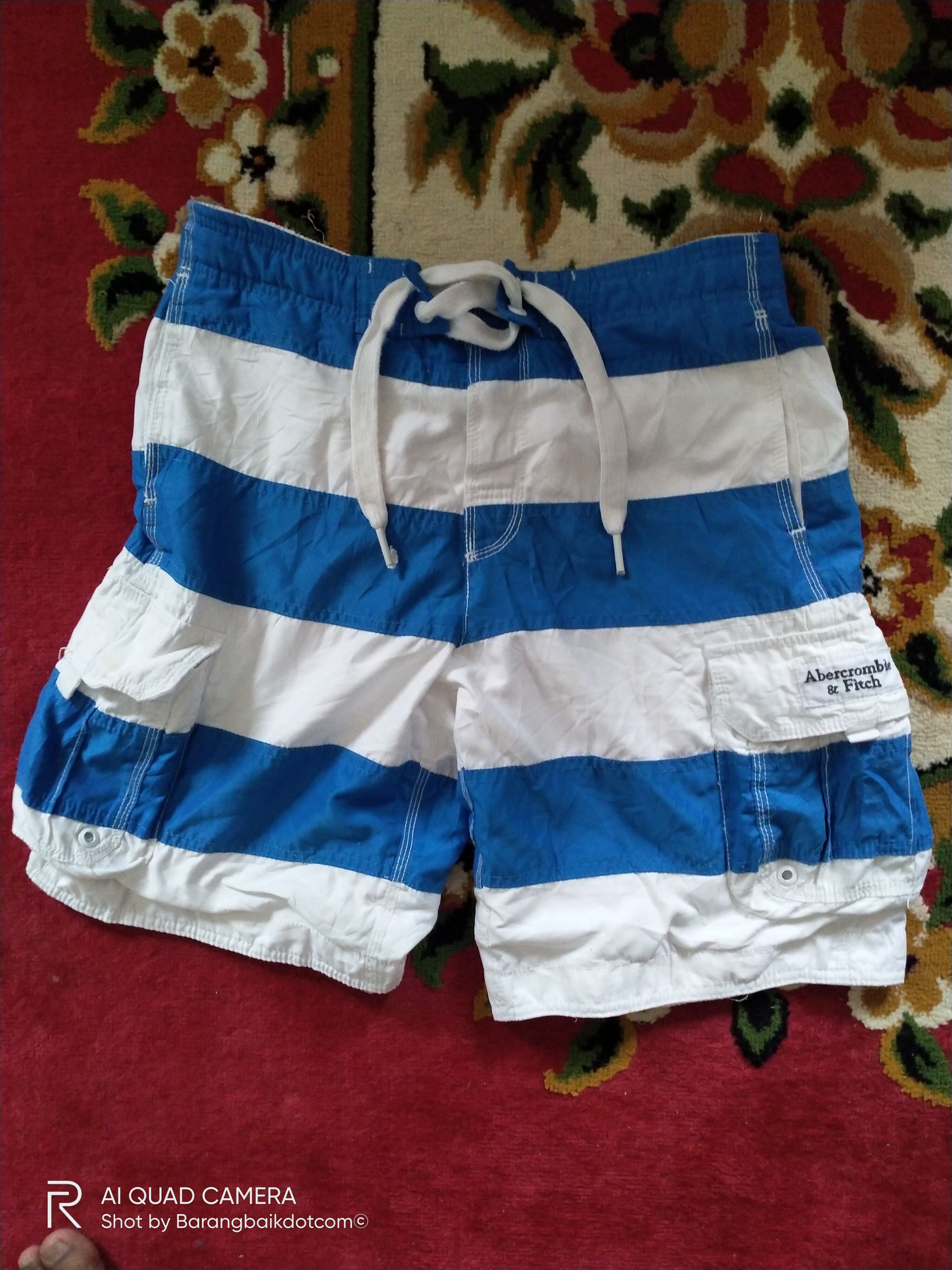 Abercrombie & Fitch Abercrombie and Fitch surf short pants Size US 34 / EU 50 - 1 Thumbnail