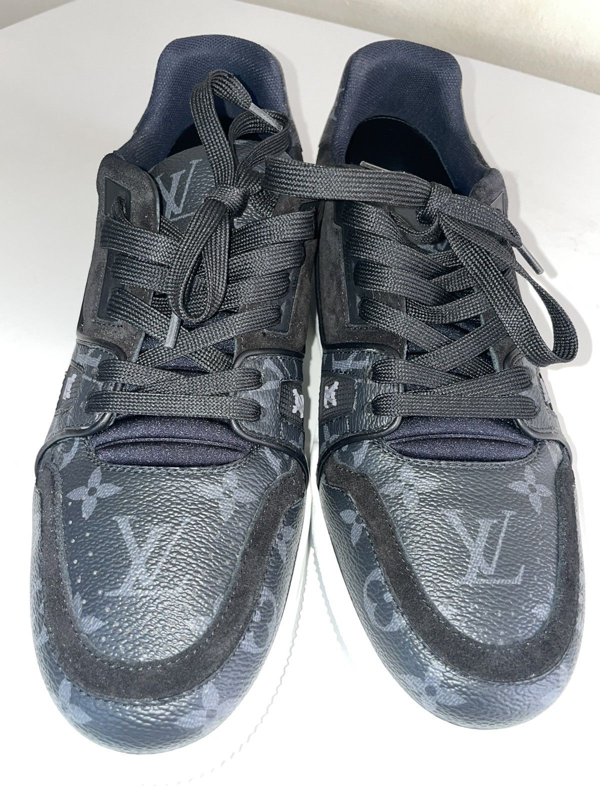 Louis Vuitton Louis vuitton Monogram canvas sneakers Size US 8 / EU 41 - 11 Thumbnail