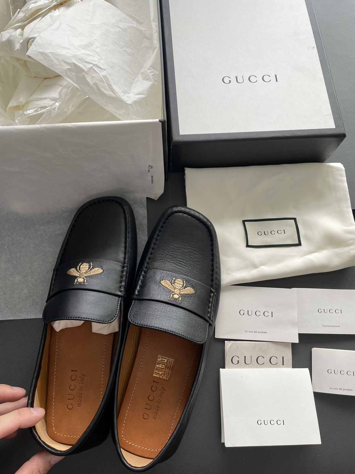 Gucci Rare Iconic Brand New Runway Velvety Bee Leather Loafer Shoe Size US 8.5 / EU 41-42 - 3 Thumbnail