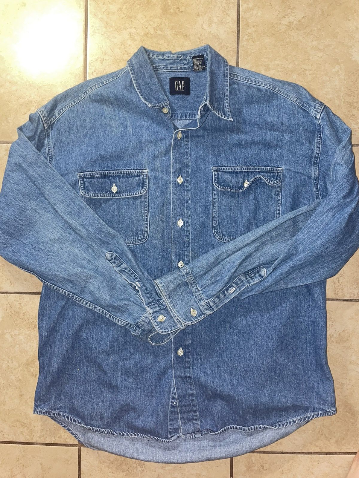 Gap × Vintage Vintage 90s Denim GAP button up double pocket shirt Size US L / EU 52-54 / 3 - 2 Thumbnail