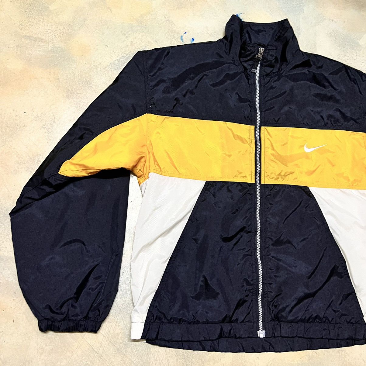 Nike Vintage Nike Jacket Big Logo Size US L / EU 52-54 / 3 - 5 Thumbnail