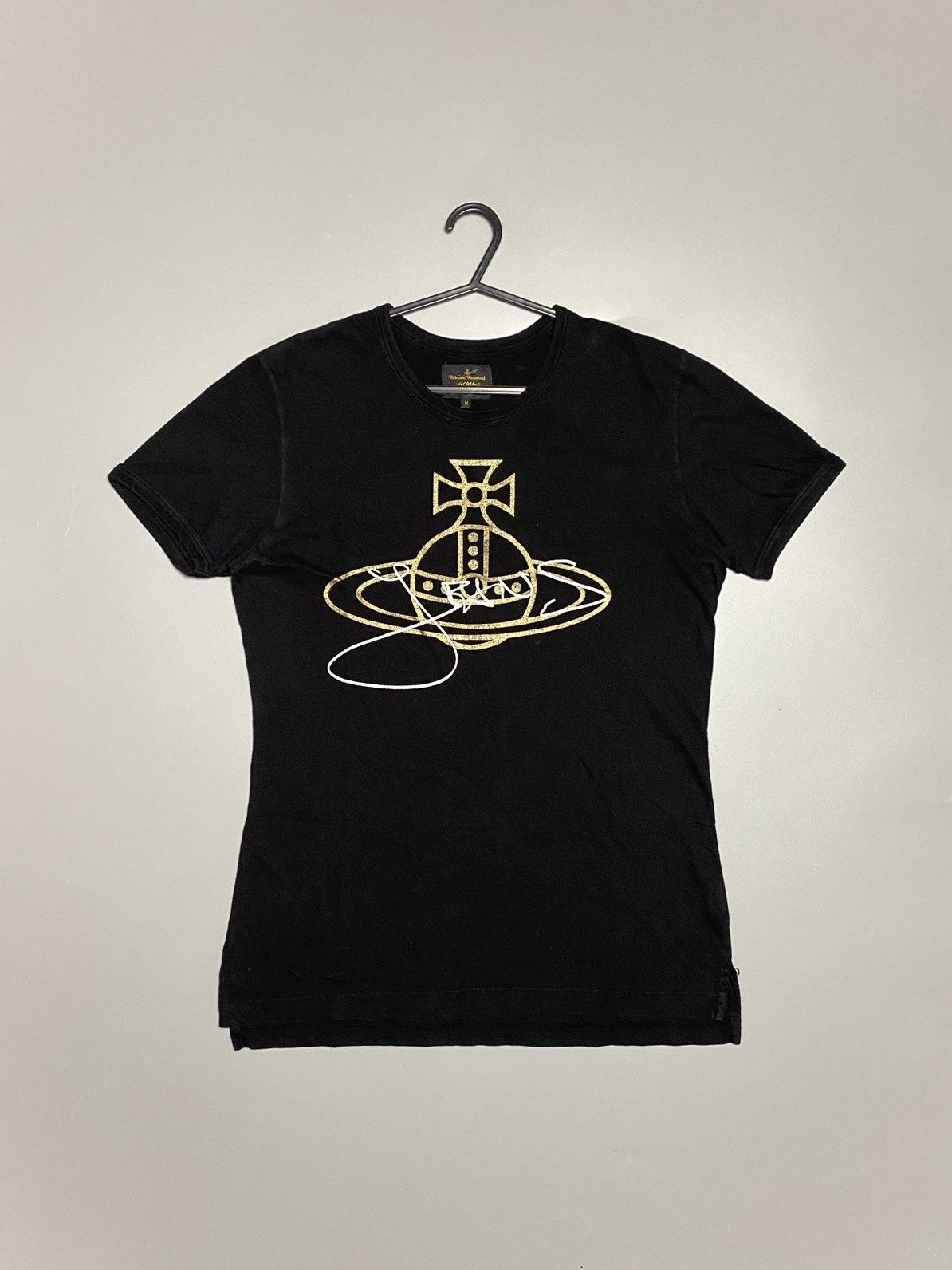 Vintage Vivienne Westwood🪐vintage orb big printed logo tshirt Saturn ...