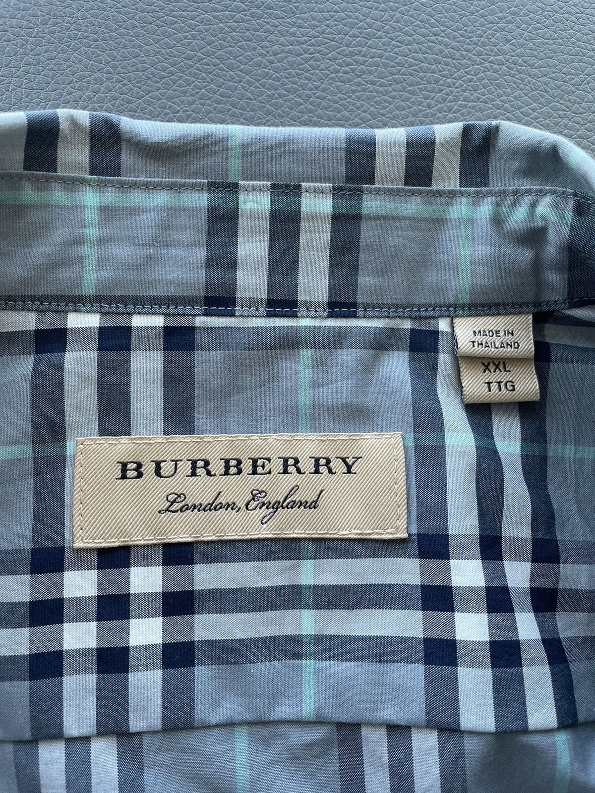 Burberry Brand New Rare British Classic Iconic Burberry Check Shirt Size US XL / EU 56 / 4 - 4 Thumbnail
