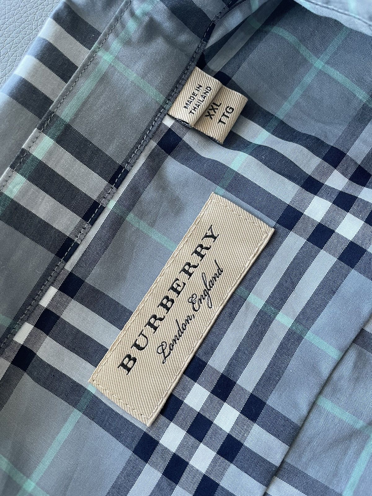 Burberry Brand New Rare British Classic Iconic Burberry Check Shirt Size US XL / EU 56 / 4 - 5 Thumbnail
