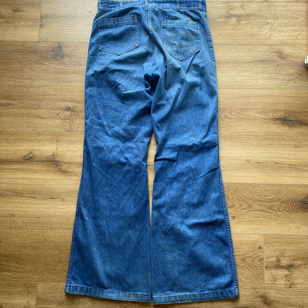 Vintage Vintage 1970s Faded Dark Wash Seafarer Bellbottoms Size US 35 - 4 Thumbnail