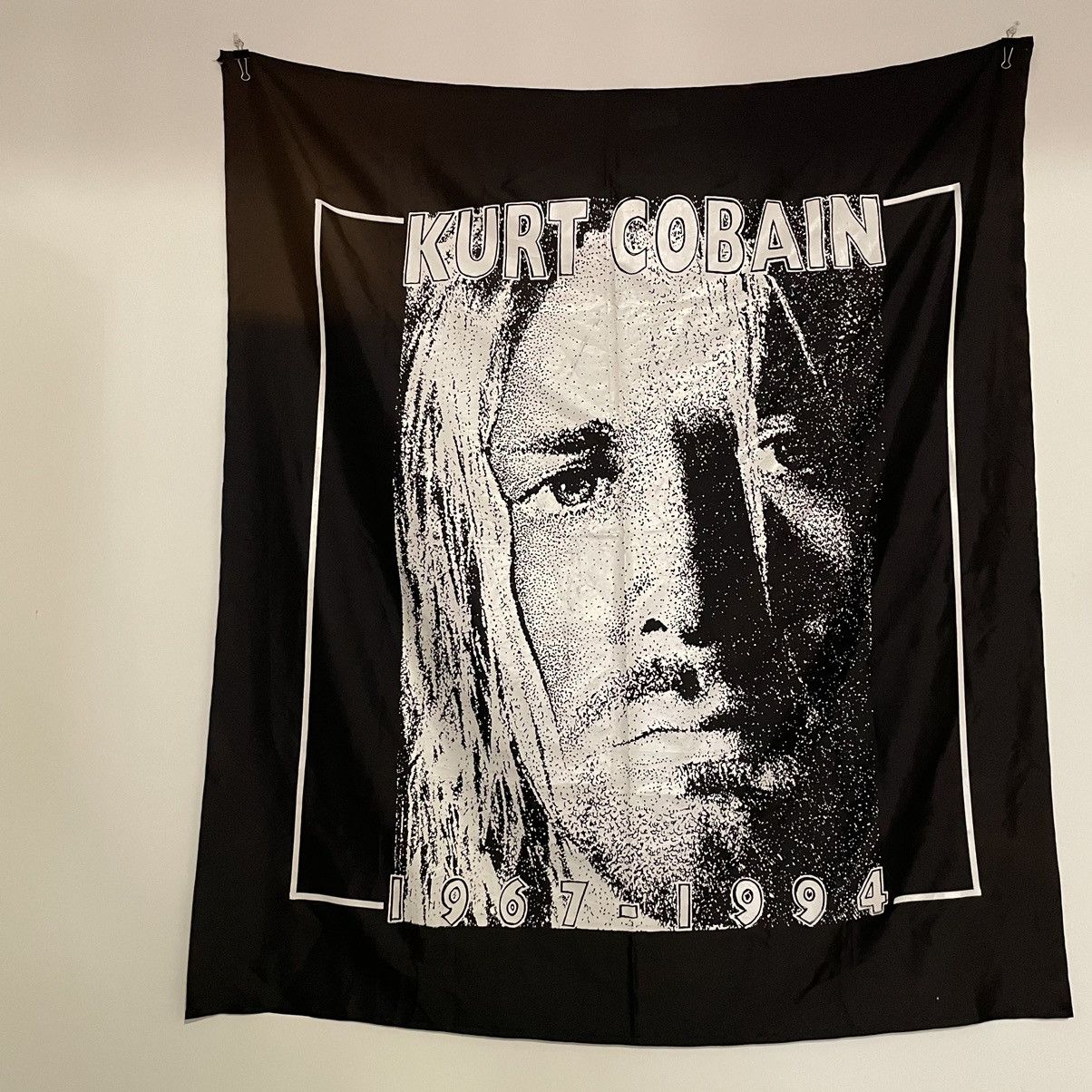 Band Tees Vintage Kurt Cobain Memorial Banner Flag Tapestry Size ONE SIZE - 1 Thumbnail