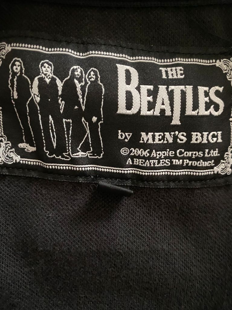 Band Tees × Vintage The Beatles Big Log Full Print Jacket @2006 Size US M / EU 48-50 / 2 - 8 Thumbnail