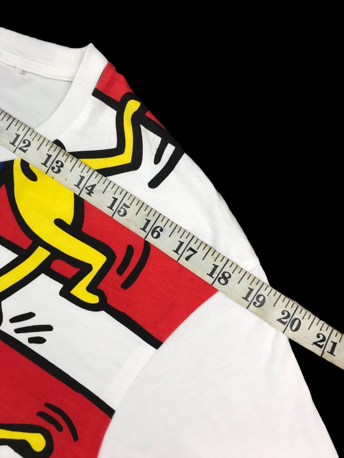 Uniqlo UNIQLO SPRZNY KEITH HARING T-SHIRT Size US L / EU 52-54 / 3 - 11 Thumbnail