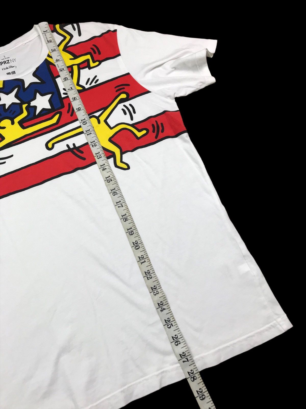 Uniqlo UNIQLO SPRZNY KEITH HARING T-SHIRT Size US L / EU 52-54 / 3 - 10 Thumbnail