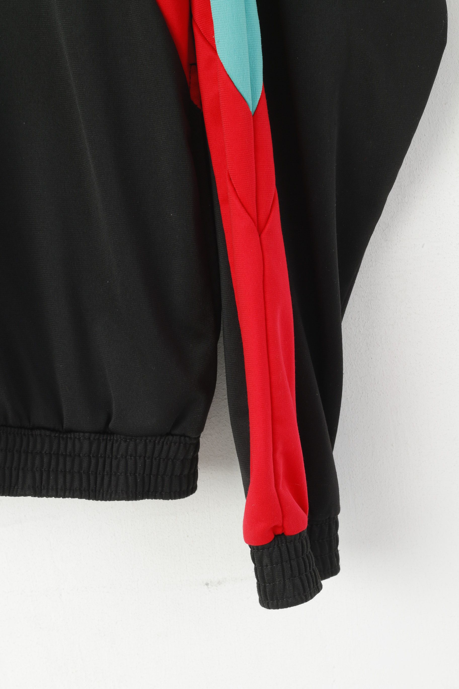 Vintage Sports Team Men 48/50 M Swetashirt Black Shiny Retro 0477 Size US M / EU 48-50 / 2 - 4 Thumbnail