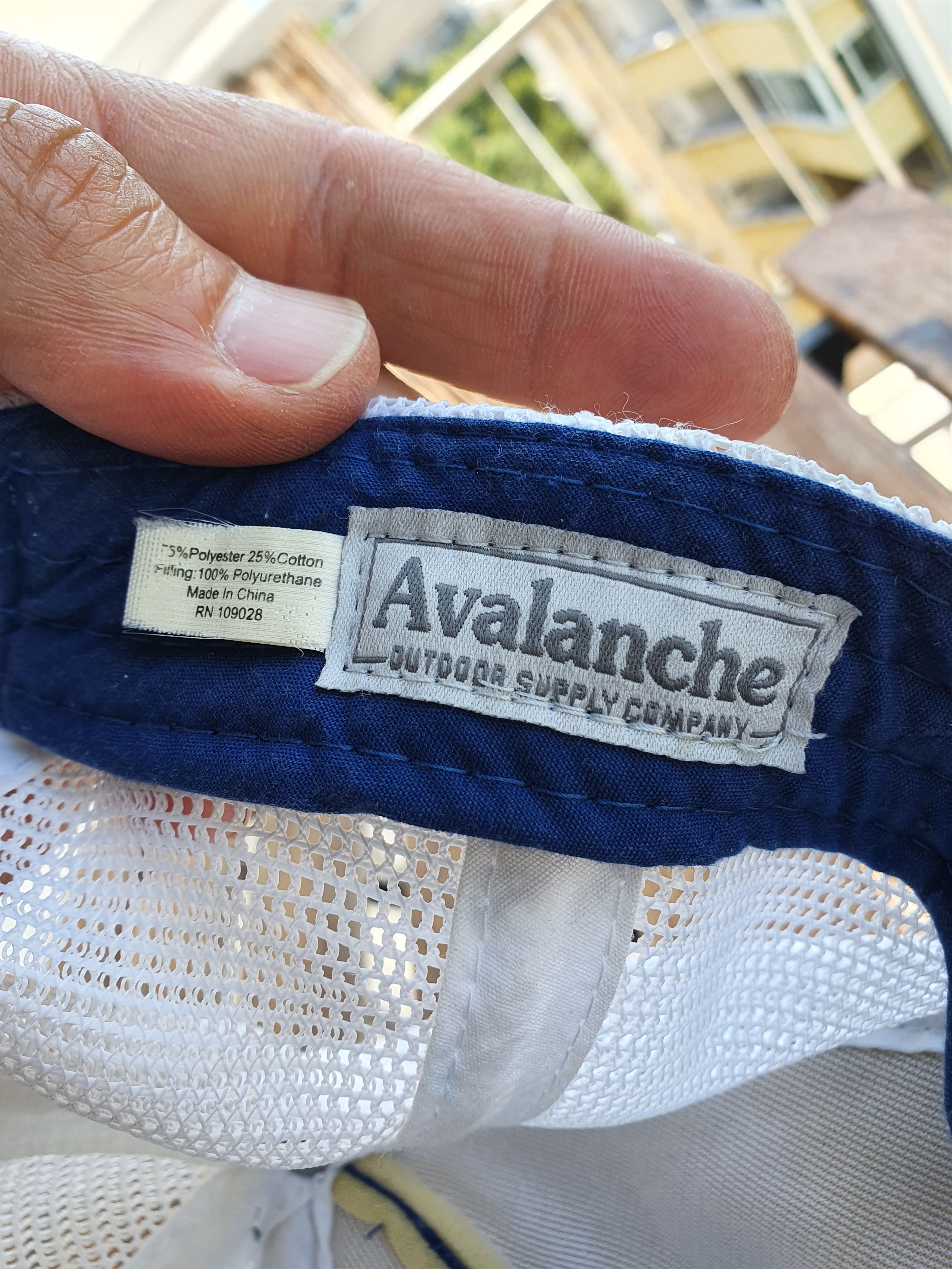 Avalanche Avalanche Outdoor Supply Company Trucker Mesh Snapback Hat Size ONE SIZE - 9 Thumbnail