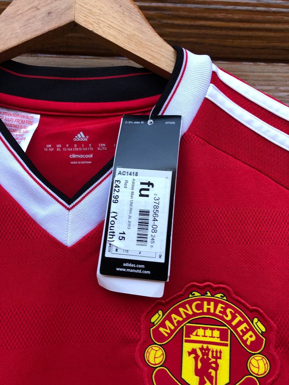 Adidas Manchester United Jersey kids 16/17 year soccer adidas Size US S / EU 44-46 / 1 - 4 Thumbnail