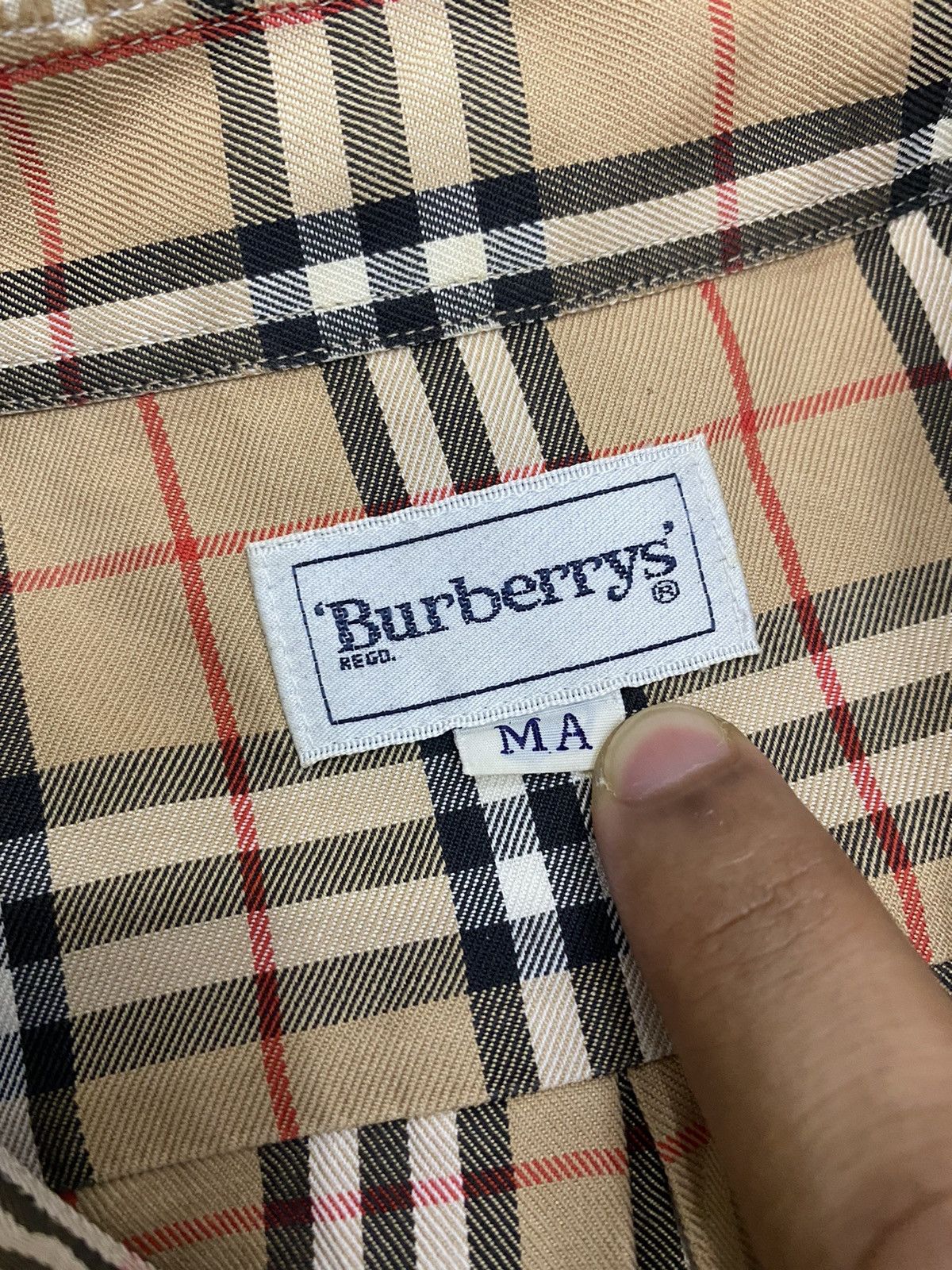 Burberry BURBERRY NOVA CHECK RARE DISTRESS SLEEVE LESS BUTTON SHIRT Size US S / EU 44-46 / 1 - 6 Thumbnail
