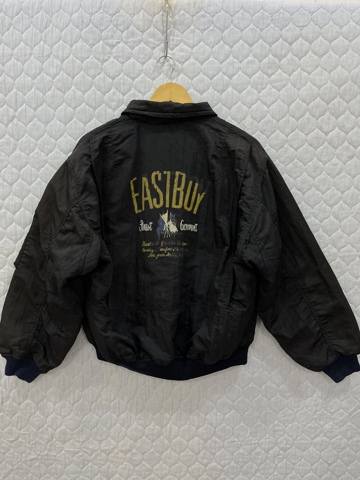 (ii). VINTAGE EASTBOY BOMBER JACKET