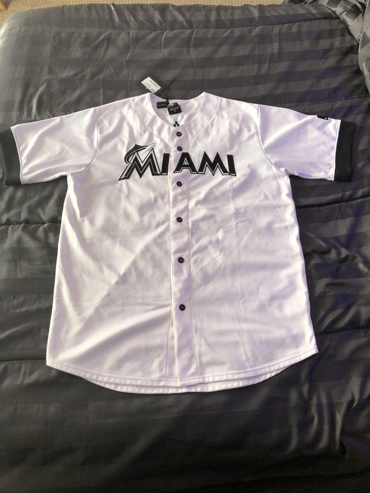 Marcelo Burlon Marcelo Burlon County Of Milan x MLB Miami Marlins | Grailed