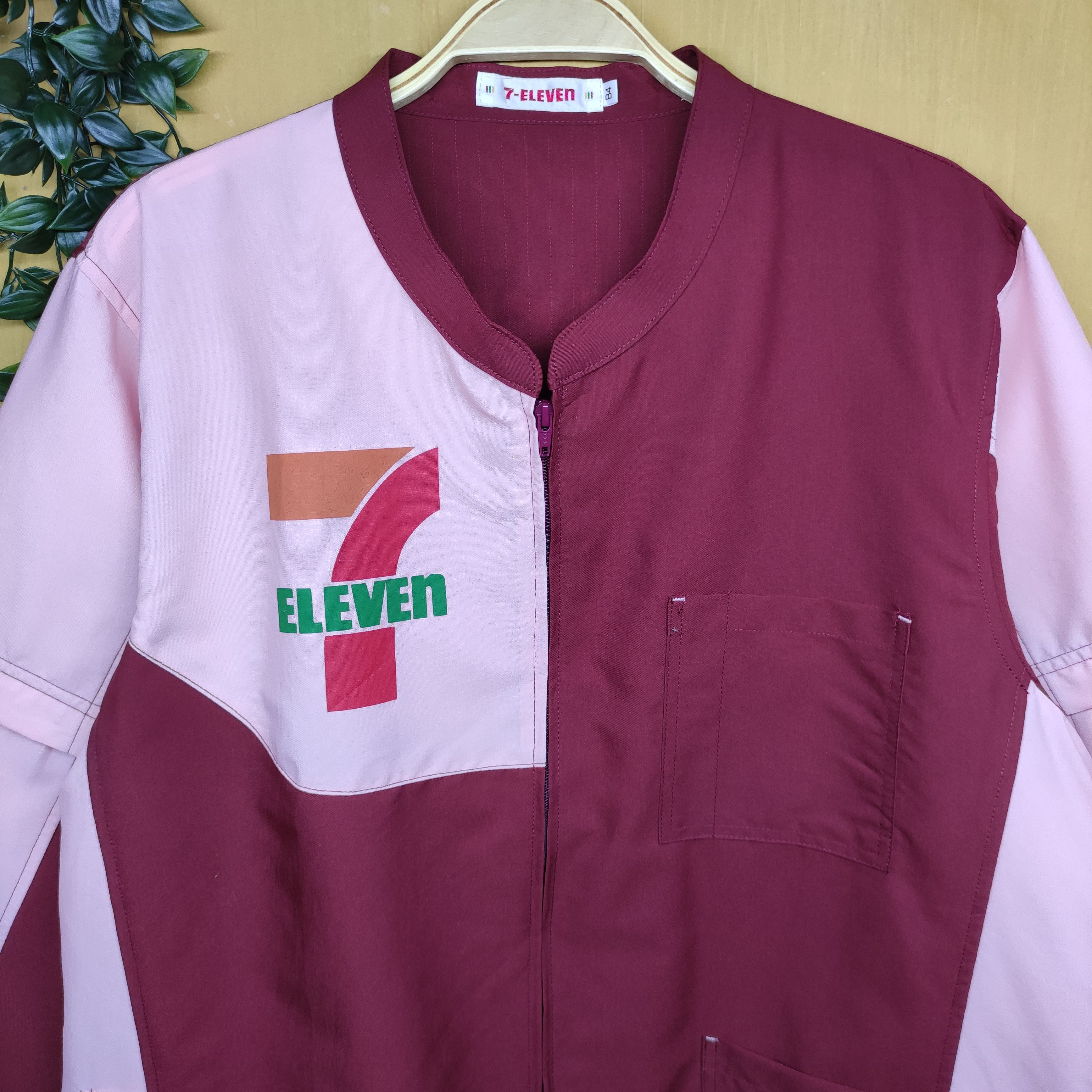 Uniform Wares Vintage 7 Eleven uniform jacket nos condition Size US L / EU 52-54 / 3 - 8 Thumbnail