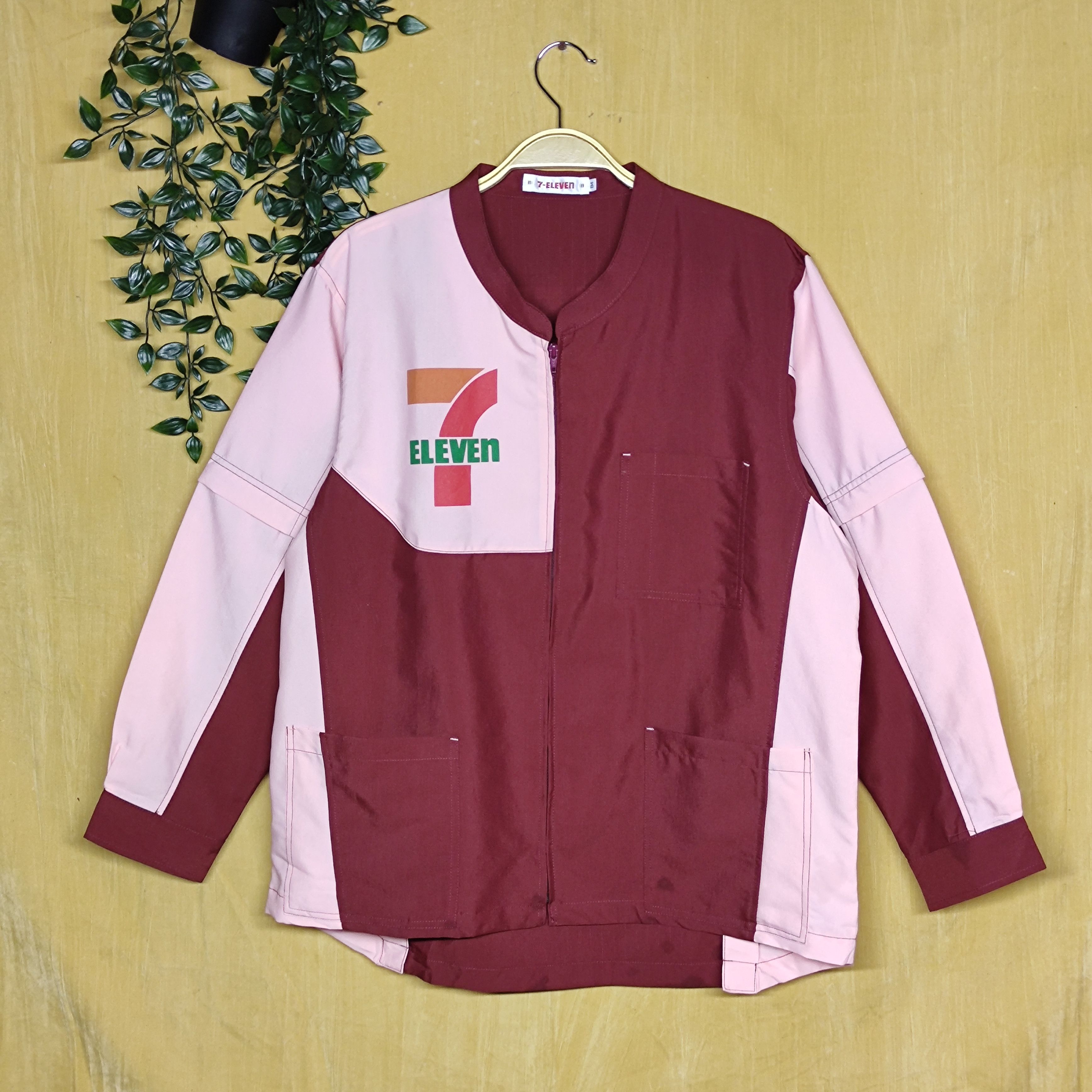 Uniform Wares Vintage 7 Eleven uniform jacket nos condition Size US L / EU 52-54 / 3 - 1 Thumbnail