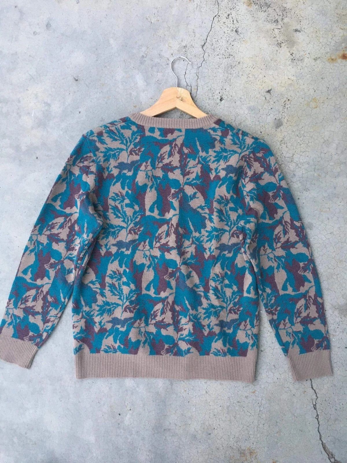 Aran Isles Knitwear × Designer 📌Cardigan Luxury Fully Printed Pullover Knitted Pattern Size US S / EU 44-46 / 1 - 9 Thumbnail